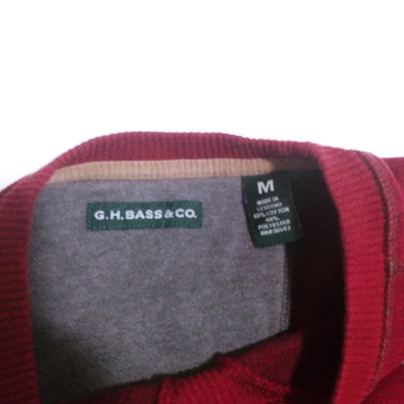 GH Bass & Co, Size -M, Color - Red - Picture 4 of 5